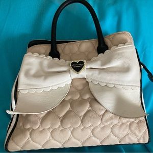 Betsey Johnson quilted heart/floral bag